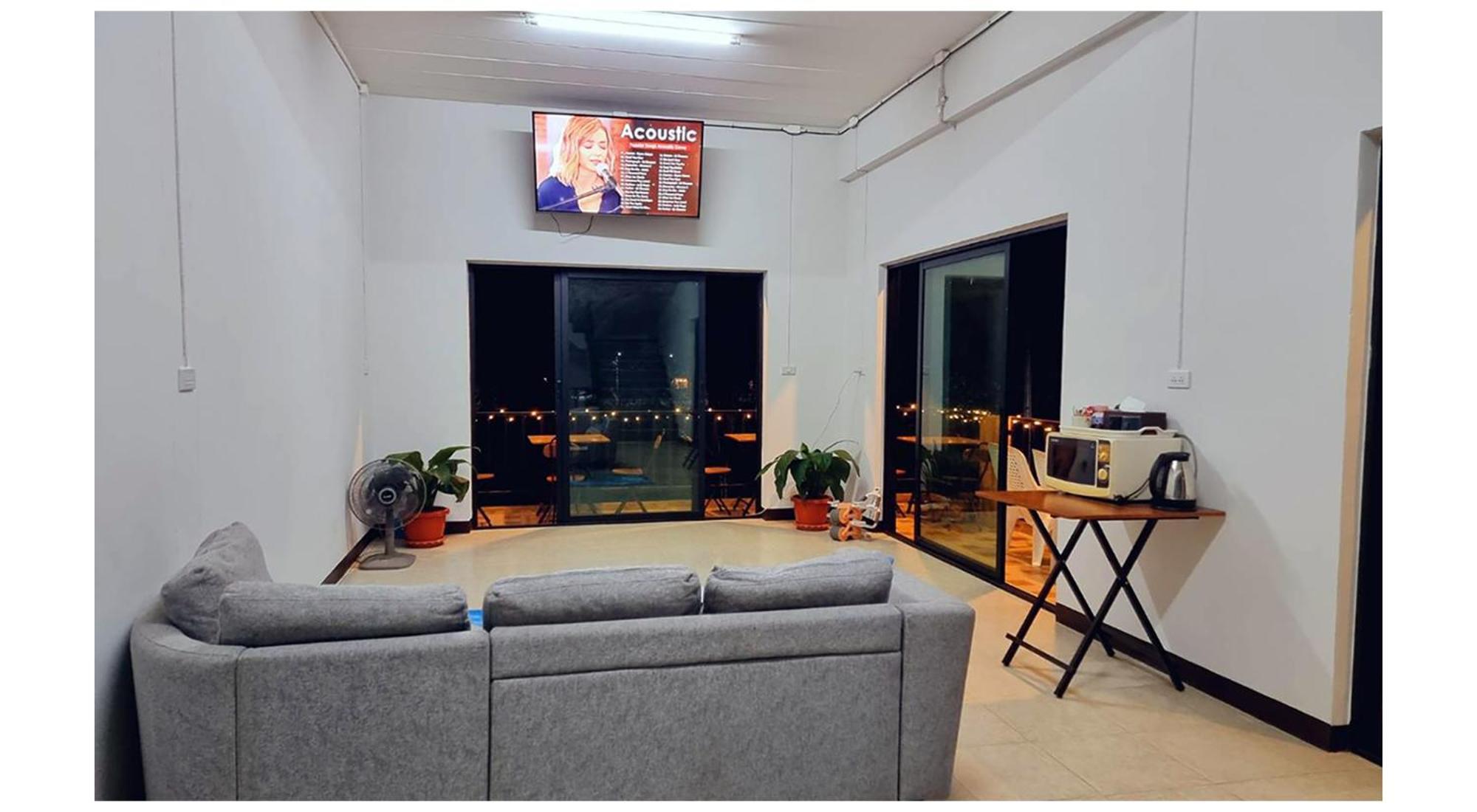 The Savannah Hostel باي المظهر الخارجي الصورة